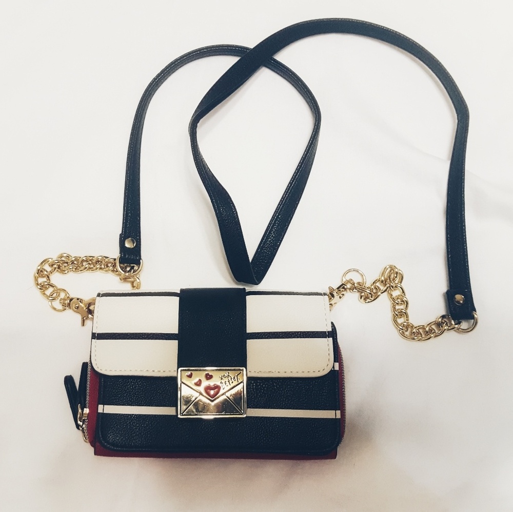Betsey Johnson Crossbody Purse NWOT